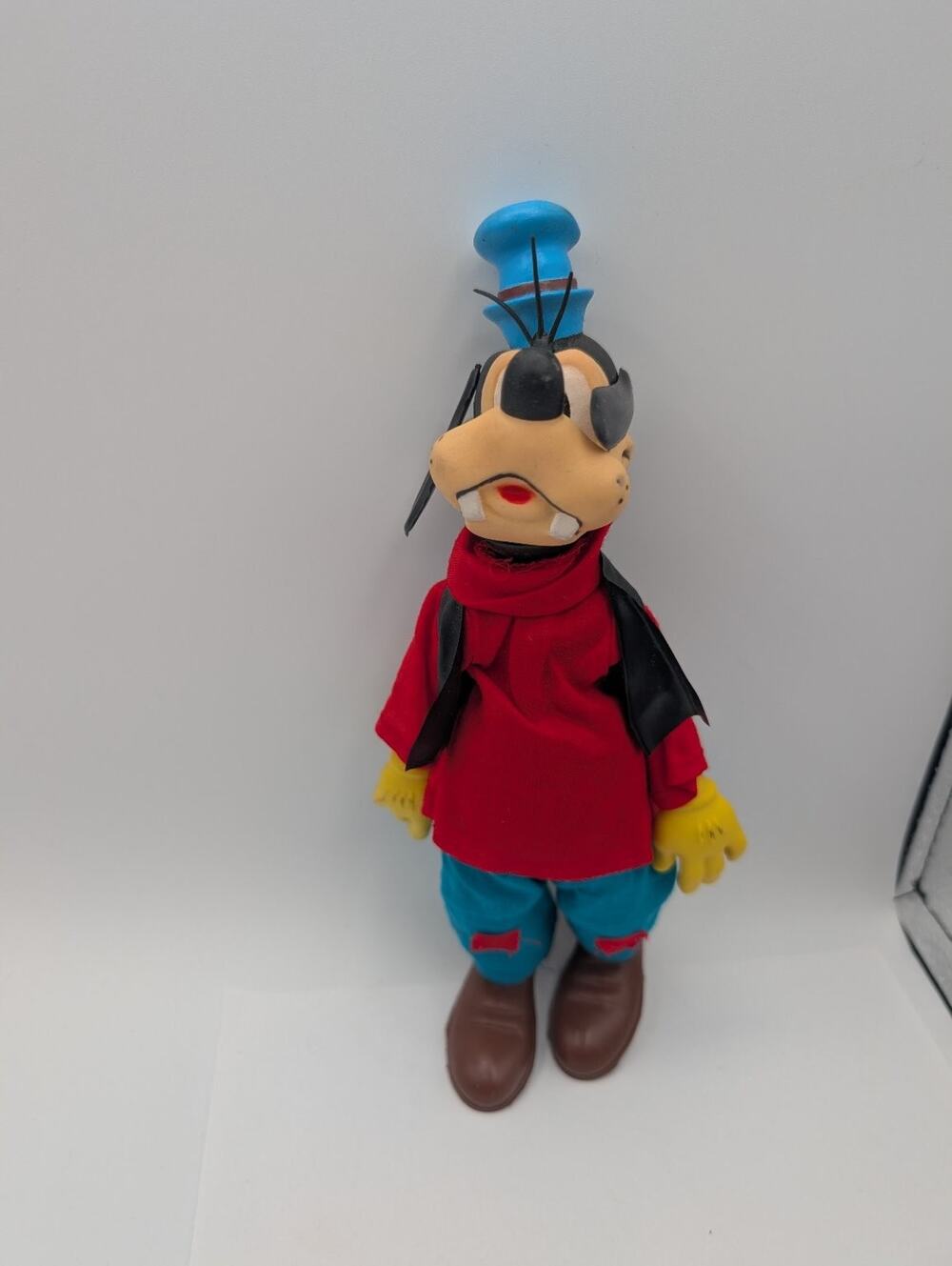 Vintage Goofy Disney Productions Rubber Face Plush Doll Hong Kong 11.5" Tall